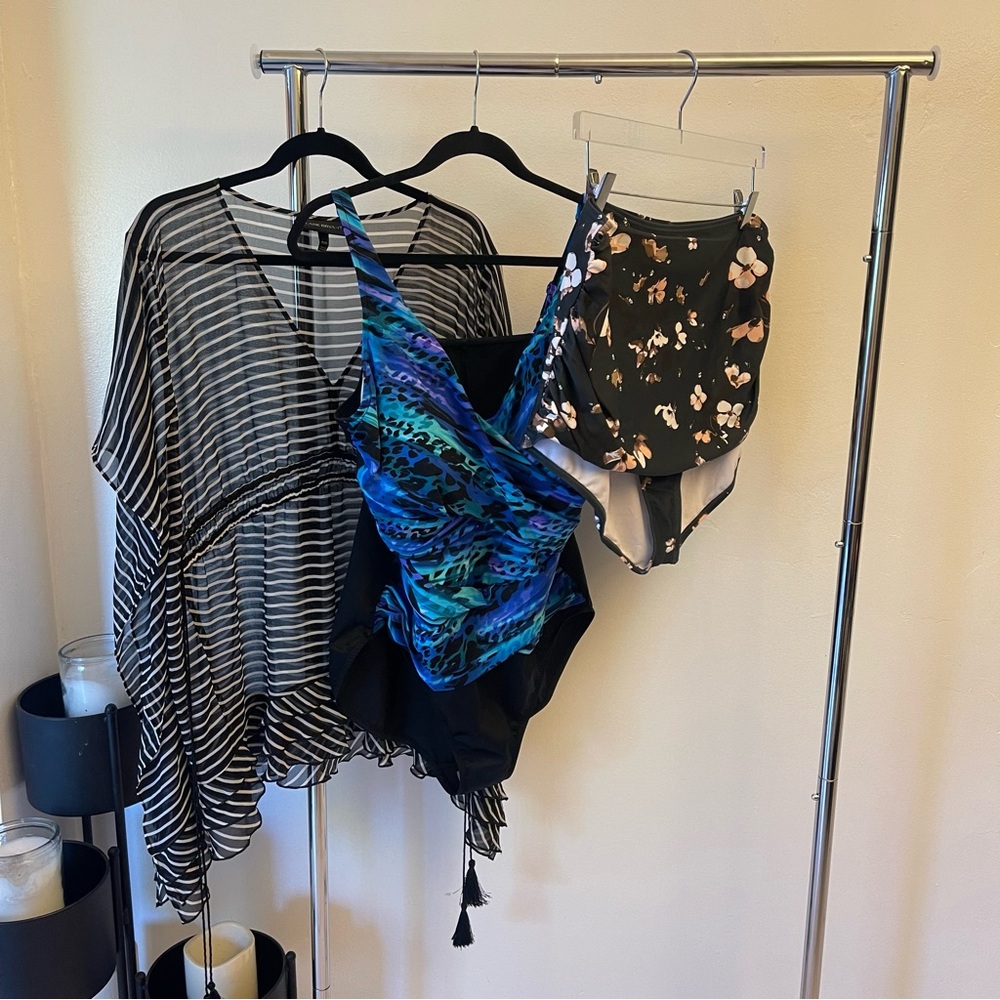 Women plus Size 20 Lot of 3 Lane Bryant Croft & Barrow Cocoship Mixed Swimwear